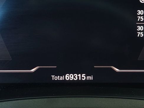 Used 2021 BMW M3 Competition w/ Executive Package RWD image 43