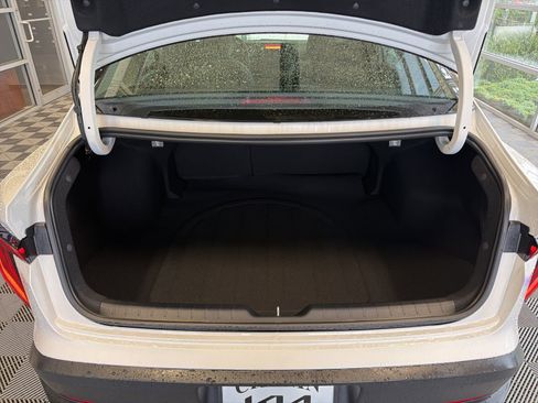 New 2026 Kia K4 EX image 9