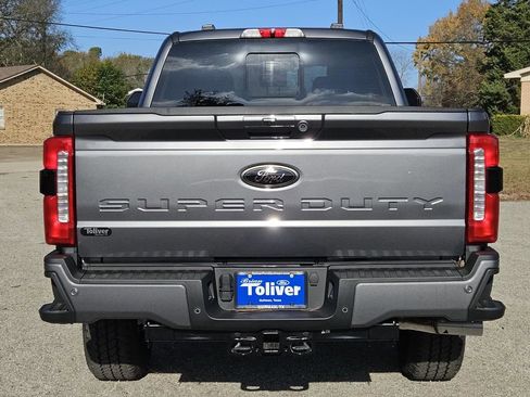 New 2026 Ford F250 Lariat w/ Black Appearance Package image 8