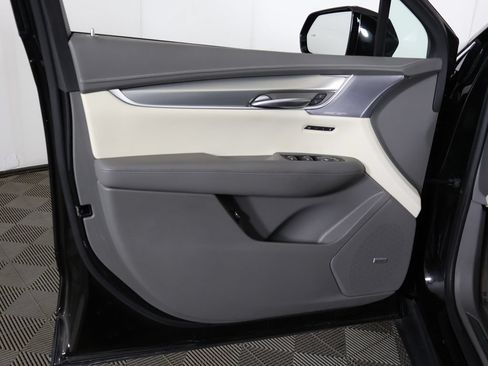 Used 2024 Cadillac XT5 Premium Luxury AWD/4WD image 27
