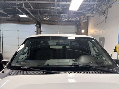 Used 2011 Ford F250 XLT w/ XLT Interior Pkg image 11