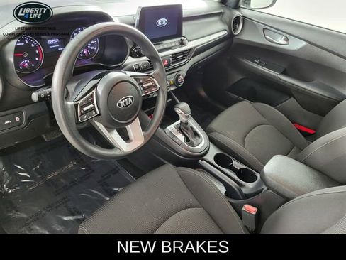 Used 2021 Kia Forte LXS image 12