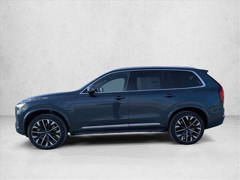 New 2026 Volvo XC90 T8 Ultra w/ Protection Package image 10