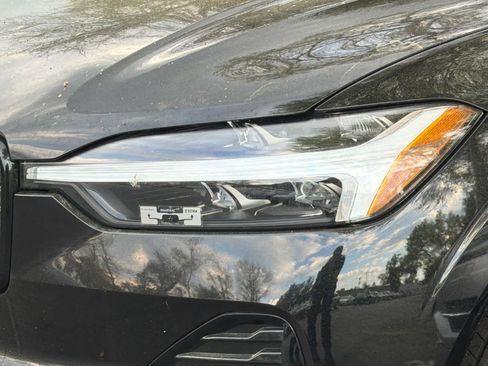 Certified 2023 Volvo XC60 B5 Plus image 14