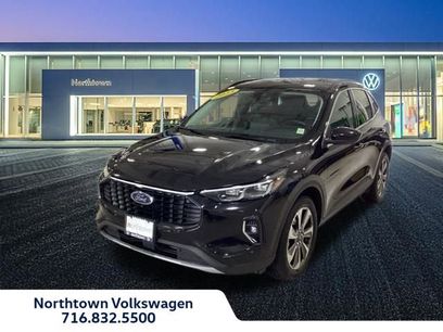 Used 2023 Ford Escape Platinum