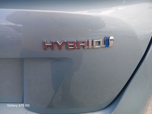 Used 2016 Toyota Prius Four Touring FWD image 16