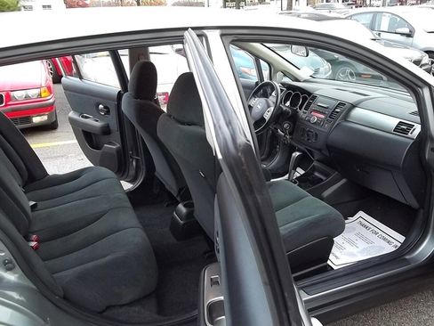 Used 2012 Nissan Versa 1.8 S w/ Special Edition Pkg image 9