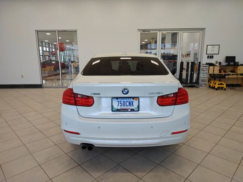 Used 2015 BMW 328i xDrive Sedan image 4