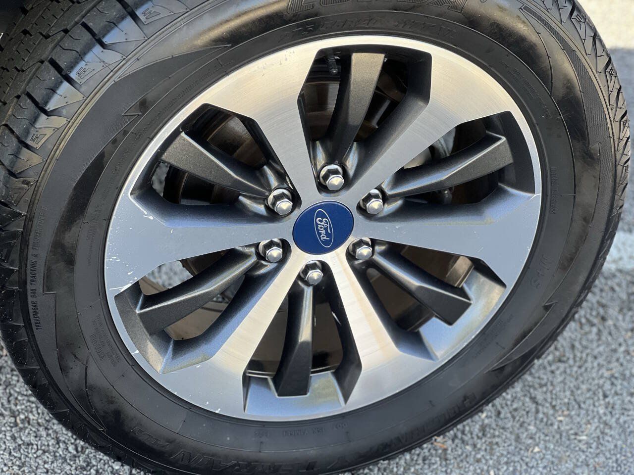 Used 2020 Ford F150 XL w/ Equipment Group 101A Mid RWD image 3