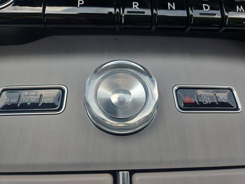 Used 2026 Lincoln Navigator Reserve AWD/4WD image 34