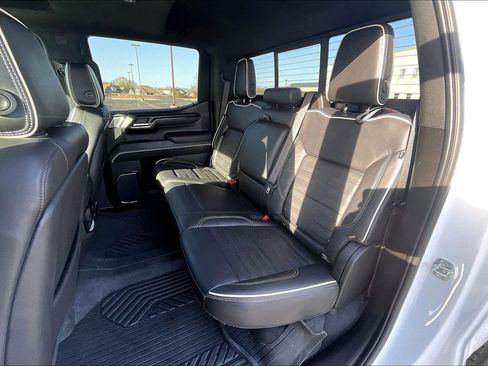 Used 2023 GMC Sierra 1500 AT4X w/ AT4X AEV Edition image 18