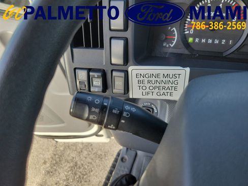 Used 2020 Isuzu NPR RWD image 24