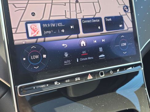 New 2026 Mercedes-Benz EQE 320 4MATIC SUV image 34