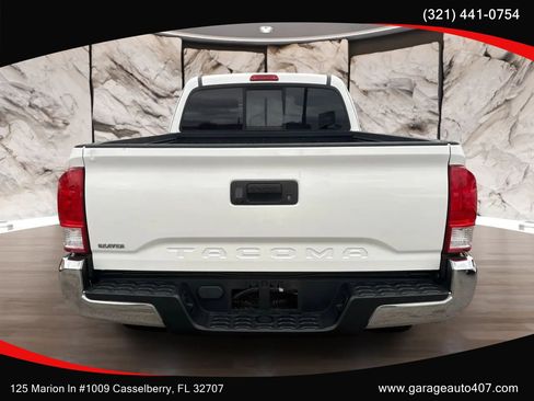 Used 2017 Toyota Tacoma SR5 RWD image 6
