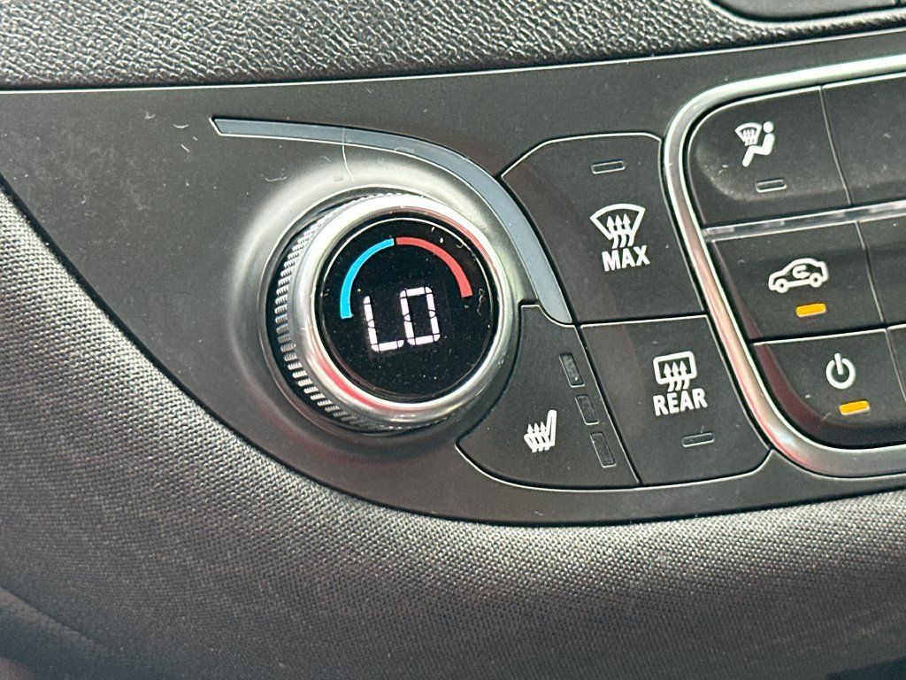 Used 2024 Chevrolet Malibu LT FWD image 19