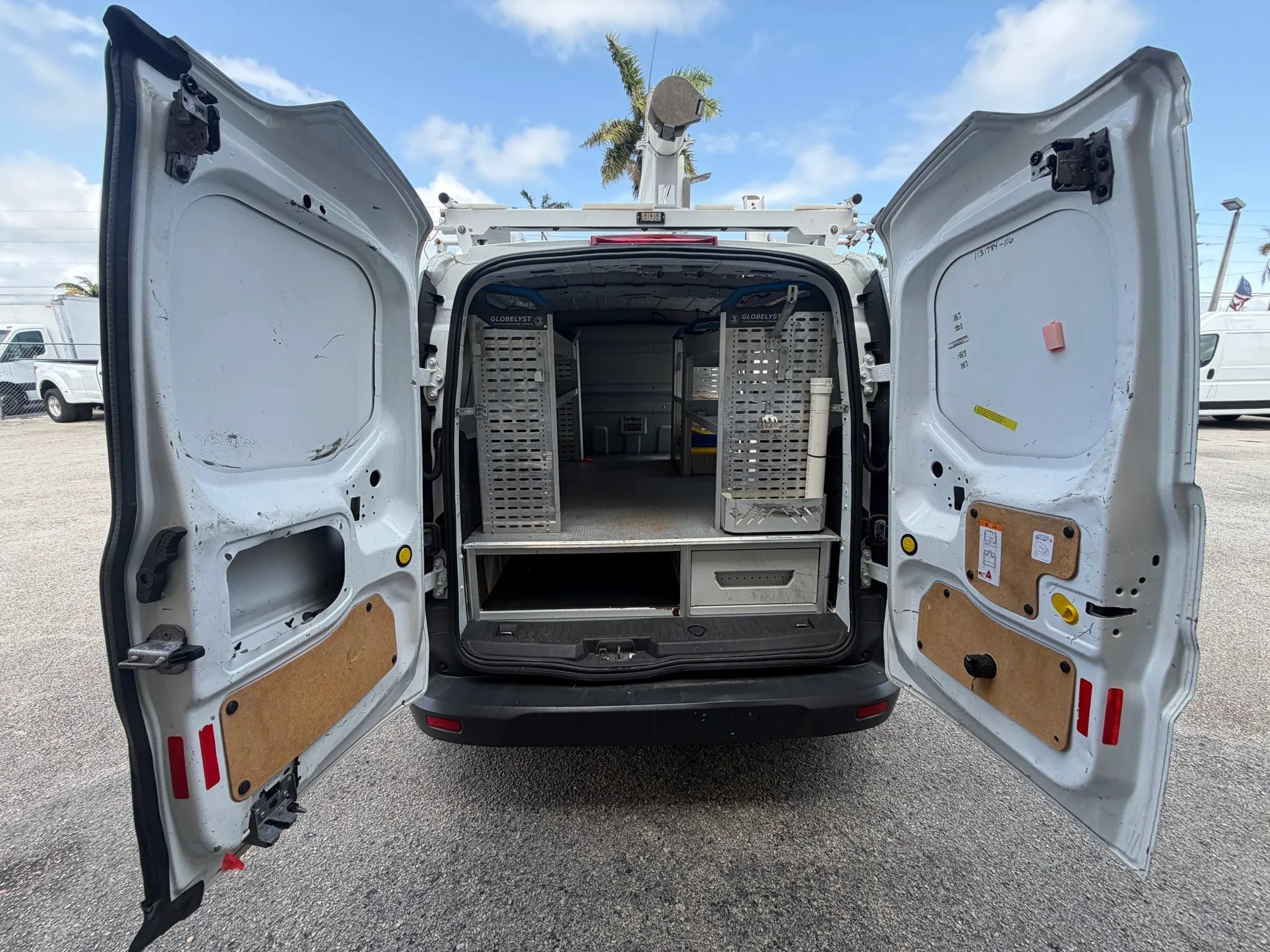 Used 2016 Ford Transit Connect XL FWD image 6