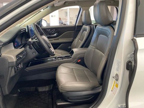 Used 2023 Lincoln Corsair AWD w/ Equipment Group 102A image 15