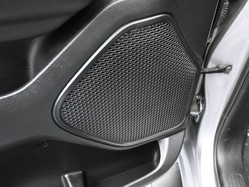 Used 2021 RAM 1500 Big Horn RWD image 15