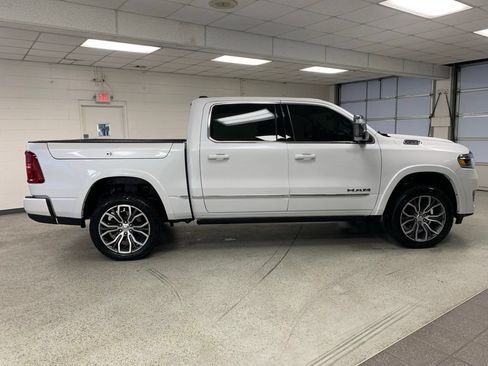 Certified 2025 RAM 1500 Tungsten w/ Off Road Group AWD/4WD image 9