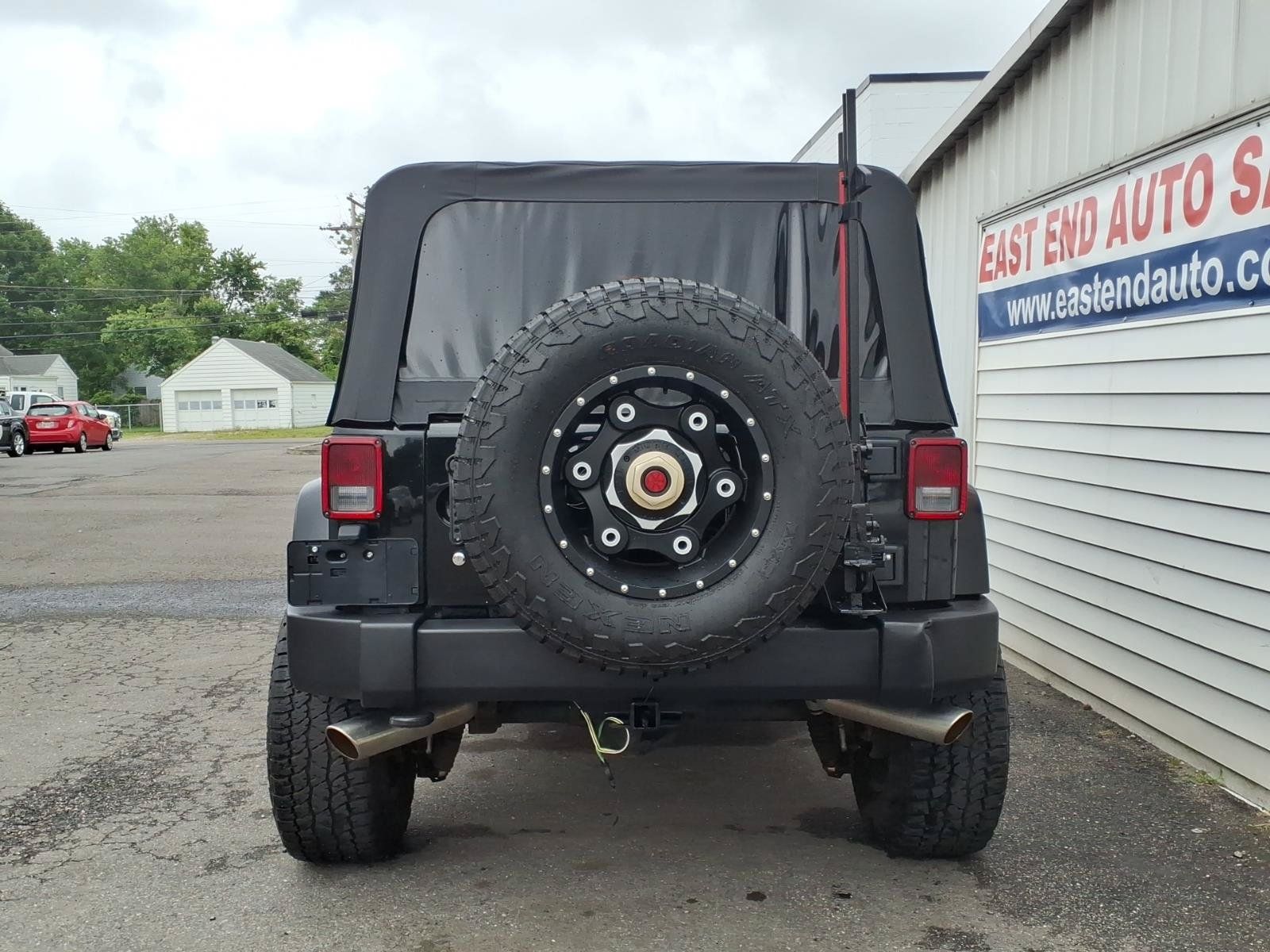 Used 2013 Jeep Wrangler Unlimited Sport AWD/4WD image 5