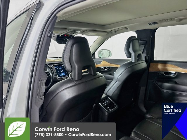 Used 2021 Volvo XC90 T6 Momentum AWD/4WD image 26