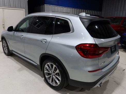 Used 2019 BMW X3 sDrive30i w/ Convenience Package RWD image 3