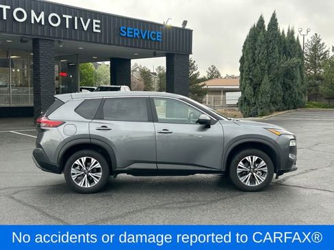 Used 2023 Nissan Rogue SV AWD/4WD image 2