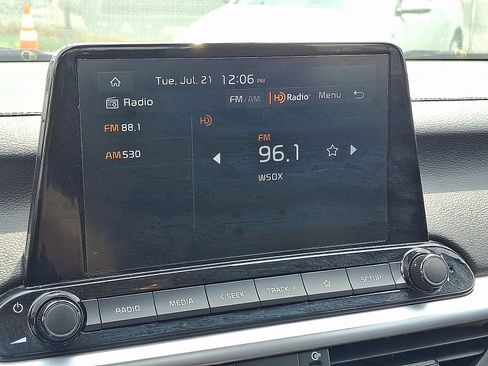 Certified 2023 Kia Forte LXS FWD image 16