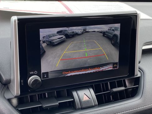 Certified 2025 Toyota RAV4 LE image 23