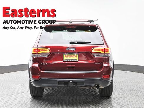 Used 2021 Jeep Grand Cherokee Laredo w/ Security & Convenience Group AWD/4WD image 6