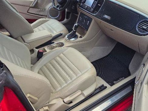 Used 2013 Volkswagen Beetle 2.0T image 14