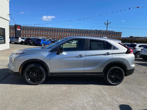 New 2025 Mitsubishi Eclipse Cross LE image 2