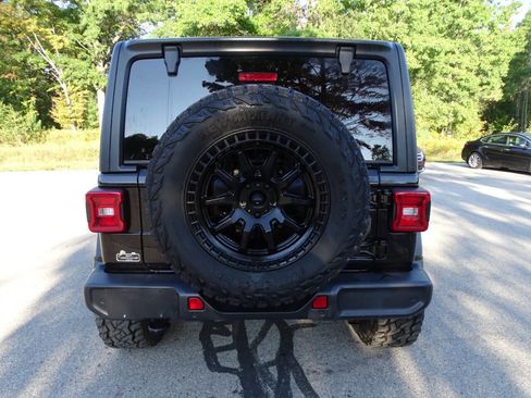 Used 2020 Jeep Wrangler Unlimited Sport S w/ Cold Weather Group image 7