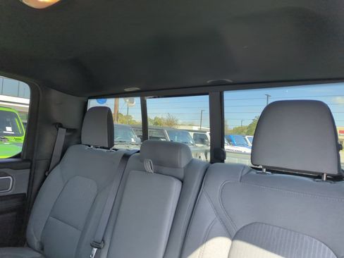Used 2022 RAM 1500 Big Horn image 29