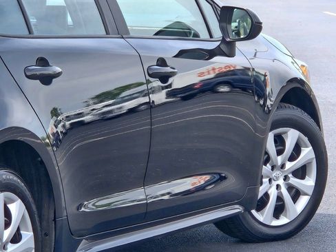 Used 2024 Toyota Corolla LE FWD image 11
