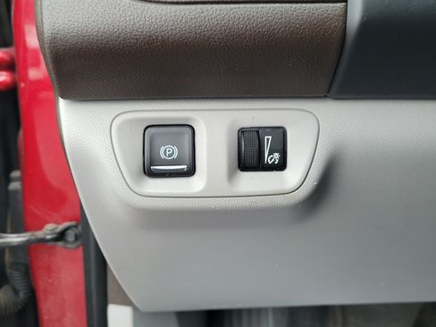 Used 2020 GMC Acadia SLE FWD image 22