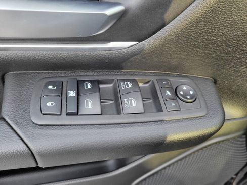 Used 2022 RAM 1500 Big Horn image 17