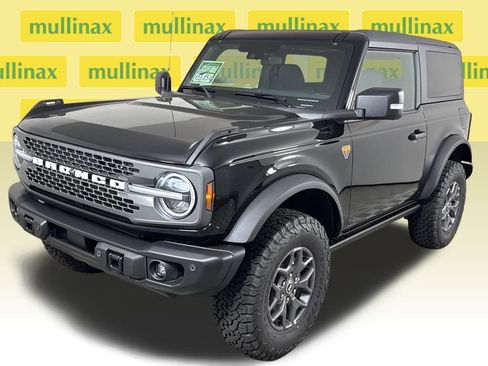 New 2025 Ford Bronco Badlands image 23