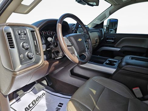Used 2018 Chevrolet Silverado 2500 LTZ w/ Duramax Plus Package image 21