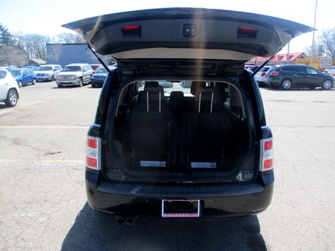 Used 2011 Ford Flex SEL image 6