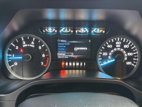 Used 2015 Ford F150 XLT w/ Equipment Group 301A Mid image 24