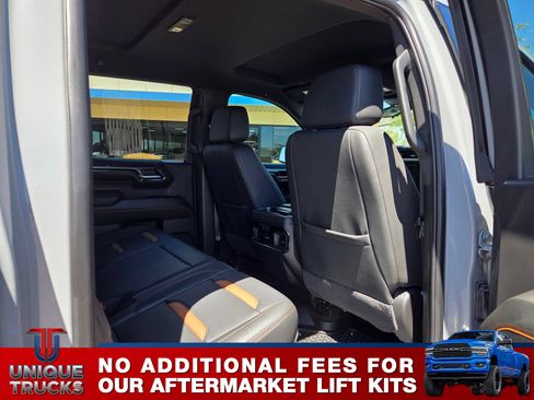 Used 2024 GMC Sierra 1500 AT4 w/ Technology Package AWD/4WD image 24