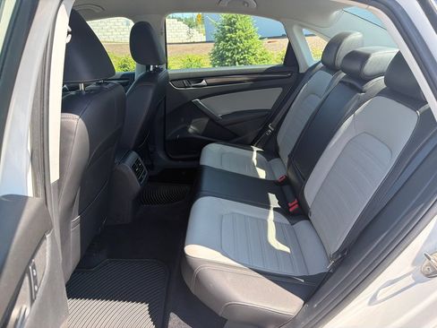 Used 2015 Volkswagen Passat 1.8T Sport FWD image 13