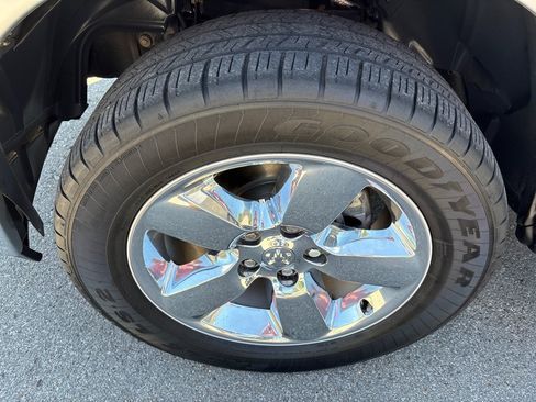 Used 2017 RAM 1500 Big Horn AWD/4WD image 12