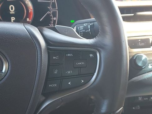 Used 2019 Lexus ES 350 w/ Premium Package image 37