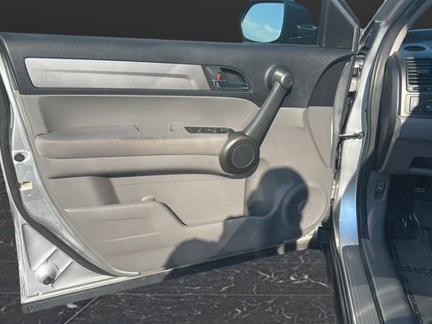 Used 2011 Honda CR-V SE image 14