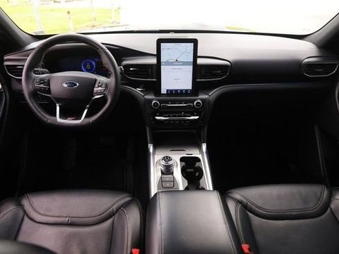 Used 2020 Ford Explorer ST w/ Premium Technology Package AWD/4WD image 24