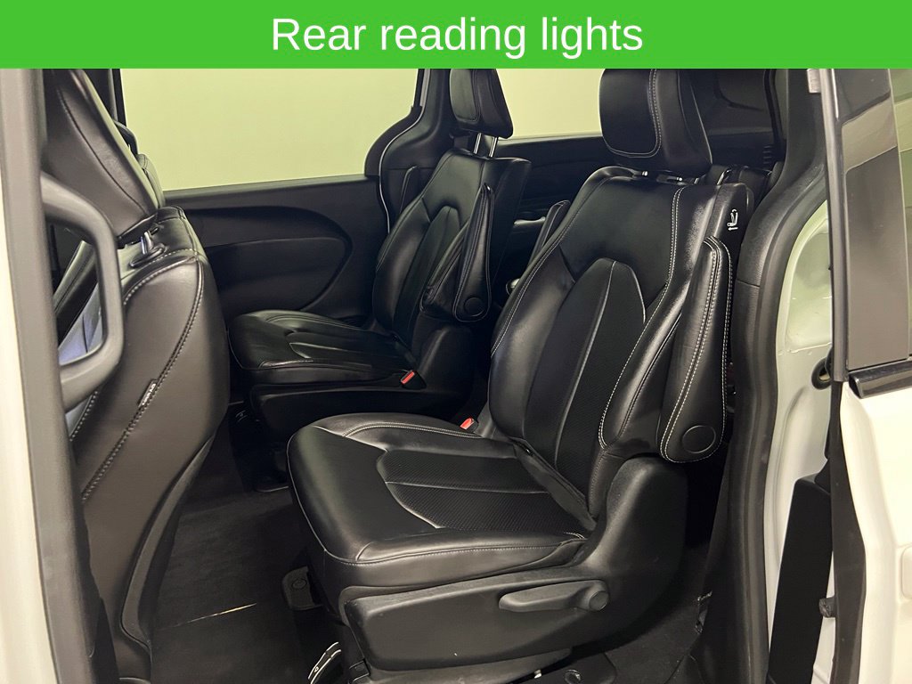 Used 2024 Chrysler Pacifica Limited FWD image 40