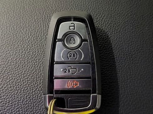 Used 2024 Ford F150 Lariat AWD/4WD image 30