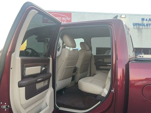 Used 2017 RAM 1500 Laramie w/ Convenience Group image 60
